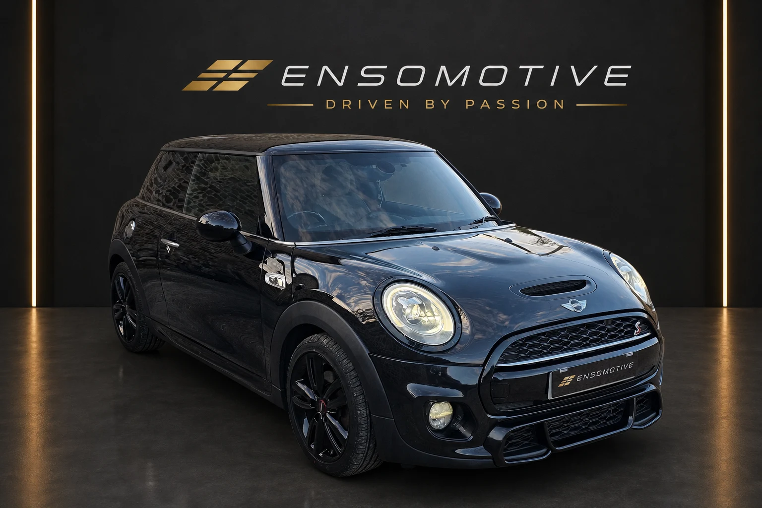 2016 Mini Cooper S (JCW Chili Pack) Auto